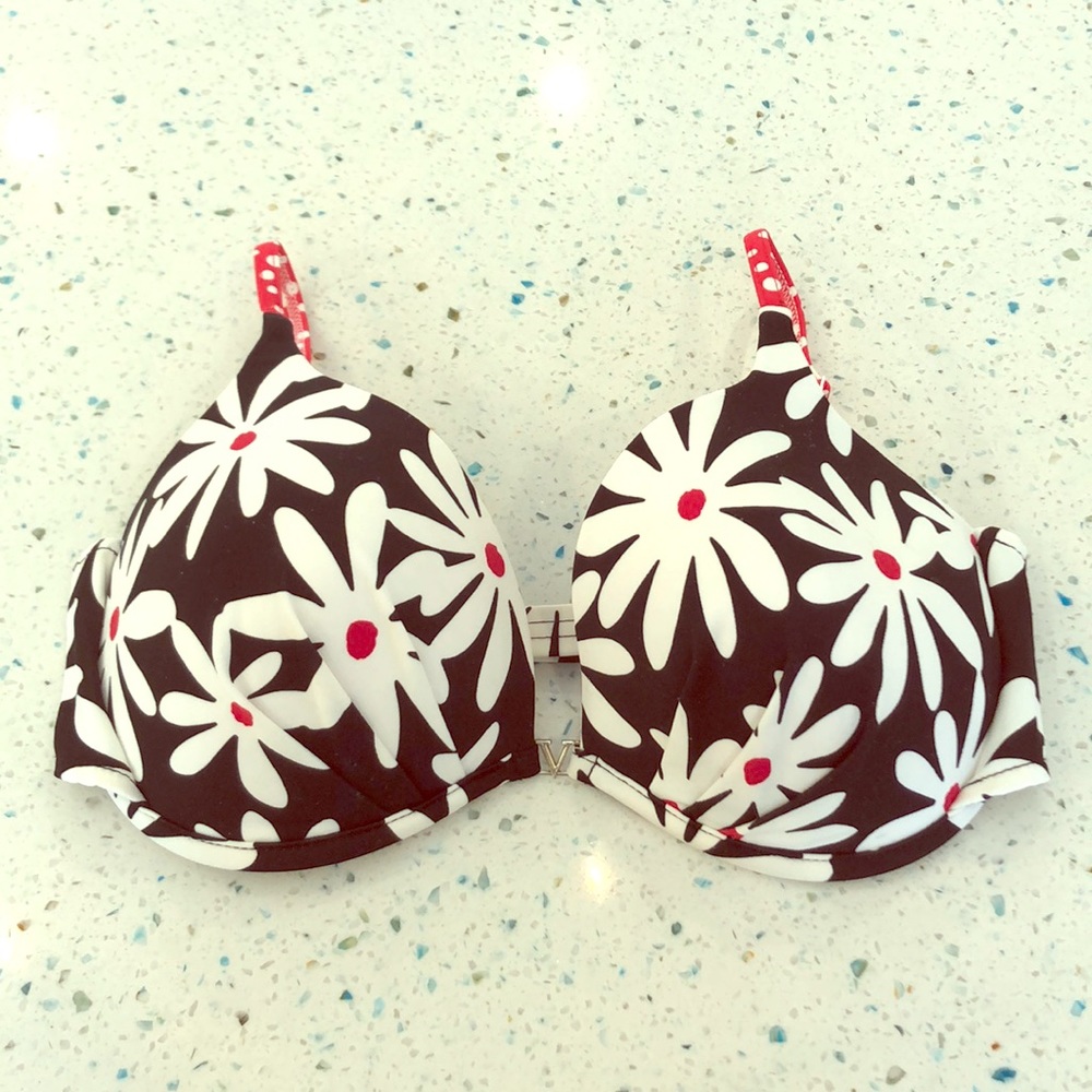 Venus size DD bathing suit top